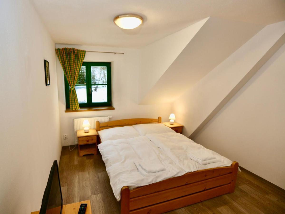 Chata Rozhlas Železná Ruda Exterior foto